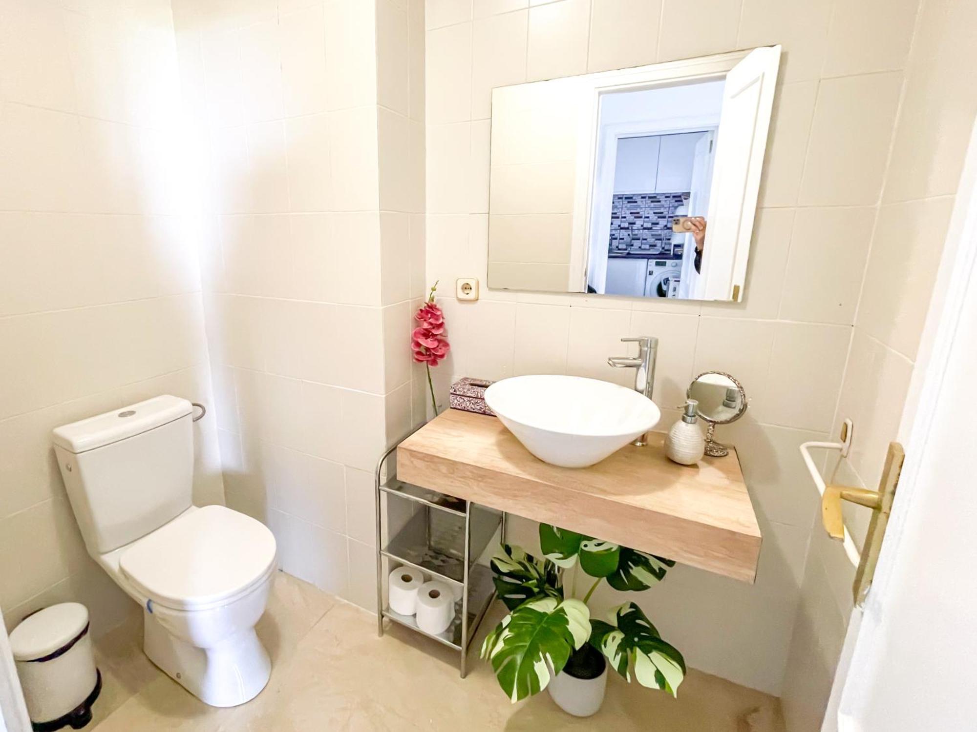 Modern Apartment With Terrace - 2 Min From The Beach Estepona Exterior foto